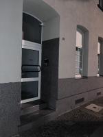Appartment Florida Nähe Düsseldorf, Messe, HBF, City, WIFI, HELIOS Hospital - B&B