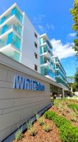 Apartament Whiteblue Dream 2 Kołobrzeg z ogródkiem & sauna & fitness & bawialnia dla dzieci - Chambres d'hôtes Kołobrzeg