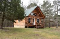 Luxury Cabin with Fishing Pond-Hot Springs - Chambres d’hôtes