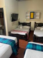 Habitación Familiar con baño privado