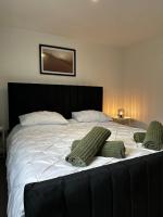 B&B Colchester - Entire Apartment with super king size bed close to Town Centre - Bed and Breakfast Colchester