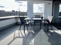 PISO SUPERIOR - Exklusives Apartment an der Promenade mit Rheinsicht & Loggia - Chambres d'hôtes Emmerich am Rhein