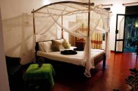 Deluxe Double Room (2 Adults + 1 Child)