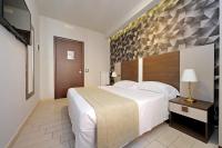 Chambre Lit King-Size avec Balcon