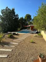 Le Mas des Eglantiers - B&B