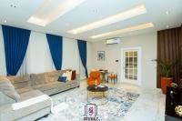 B&B Accra - ELEGANT DUPLEX @ Rosedale Apartments - Bed and Breakfast Accra