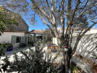 "Maison familiale" Jardin Arles - B&B