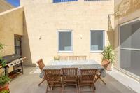 Authentic and Charming Farmhouse with Pool in Gozo - Ferienwohnung Zebbug