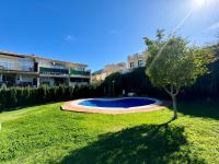 Apartamento Reformado con Piscina Albir - B&B