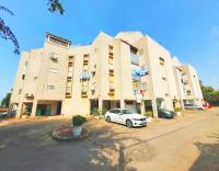 Spacious 3BD Penthouse with Rooftop & Parking - B&B