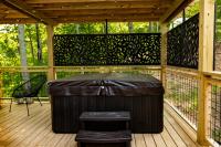 Tranquility Luxe Dome - Hot Tub & Luxury Amenities - Chambres d’hôtes Swiss