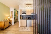L'Hibiscus - Studio climatisé & cosy à St-Denis - B&B Saint-Denis