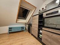 Ideal für Monteure Apartment mit 3 Schlafzimmer für bis zu 6 Personen mit Küche, Waschmaschine, Bad, WiFi, Flat TV usw - Ferienwohnung Delitzsch