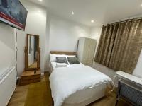 B&B Lewisham - Beautiful Double Room with Free Wi-Fi and free parking - Bed and Breakfast Lewisham