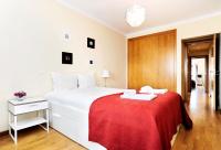 Oeiras by the beach - Checkinhome - B&B Oeiras