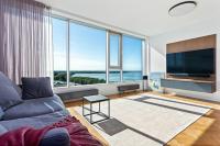 B&B Tallinn - Amazing apartment with epic lake view! - Bed and Breakfast Tallinn