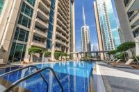 White Sage - Fountain View Stylish Apt With Spacious Terrace - Chambres d’hôtes Dubaï