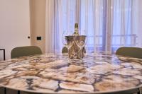 Van Gogh Golden House Next to Duomo - B&B Milan
