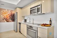 Pool Apartment with Balcony Near Beach - B&B