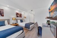 Modern Resort with Balcony - Near Beach - Pool - B&B