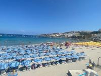 Sunshine Apartments Mellieha - modern three bedroom apartment - Apt No 3 - B&B