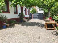 Landlust Ferienwohnungen - Bed and Breakfast Rhodt unter Rietburg