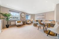 B&B London - 3bdBond StrMayfair - Sleeps 7 - Bed and Breakfast London