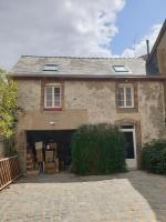 Maison duplex hyper centre ville - Bed and Breakfast