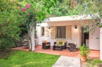 Ischia-Forio-Punta Caruso-La Grille du coq-villa 2 il prezzo della villa è riferito all'intero alloggio con il limite delle persone previste n 4 - B&B Forio