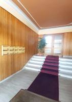 JF Yellow Room - ideal location away from the crowds and close to the tramline stop - only female guests or couples - Chambres d'hôtes Florence