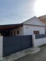 Holiday Home M & M - B&B Bibinje