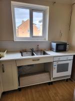 88 southern way Mk12 5eq - B&B