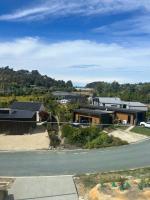 KOTARE – Stunning Kaiteriteri Holiday Home - Chambres d’hôtes Kaiteriteri