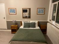 B&B Isleworth - The Swan Inn Pub - Bed and Breakfast Isleworth