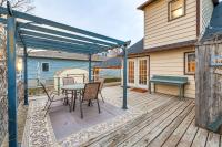 Clear Lake Vacation Rental Walk to City Beach! - B&B Clear Lake