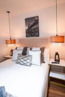 Deluxe One-Bedroom Apartment with City View