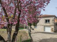 Appartement T3 NEUF proche centre ville, Clim et Parking et Centrale EDF - Bed and Breakfast