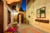 Superior One-Bedroom Apartment (2 Adults)