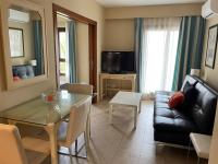URB. JARDINES DE ISLA CANELA PRIMERA PLANTA - B&B