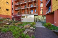 Elegancki apartament od dziedzińca, 60m2, parking, Rynek 700 m - Chambres d'hôtes Wrocław