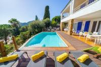 Sea Breeze Lux House - Private Pool & Aircon - B&B Tossa de Mar