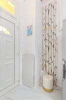 White & Gold Apartment - B&B Budapest