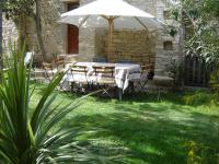 B&B Calvisson - Mazaruelle - Bed and Breakfast Calvisson