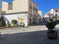 Patio de Los Barberos 3 - Bed and Breakfast Valle de Abdalagís