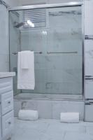 Beautiful Irving two bedroom apartment - B&B
