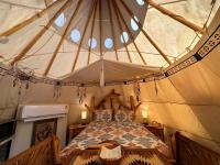 Bandera Stronghold - Cochise Tipi - B&B