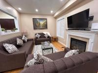 B&B Brampton - Avid vacation palace in Castlemore , Brampton - Bed and Breakfast Brampton