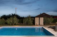 Villa Oliva by AdriaticLuxuryVillas - B&B Zara