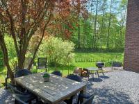 L'Etable de Joseph- calme et rivière - B&B Honnay