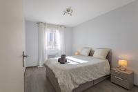 L'Évêché - T3 Spacieux & Traversant en Hypercentre - B&B Castres